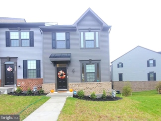 1001 Rampart Dr, Fredericksburg, VA 22401