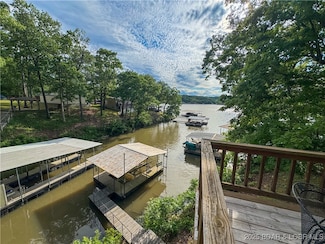 3501 Dogwood Point Rd, Stover, MO 65078