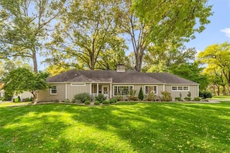 8200 Ensley Ln, Leawood, KS 66206