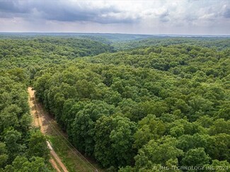 6375 Red Corn Ridge Rd, Proctor, OK 74457