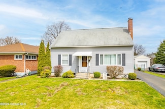 417 Hackett Blvd, Albany, NY 12208