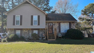 526 Westchester Dr, Bessemer, AL 35022