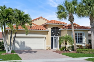 361 NW Shoreline Cir, Port Saint Lucie, FL 34986