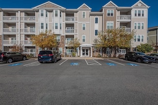 70 Trotter Rd Unit 4201, Weymouth, MA 02190