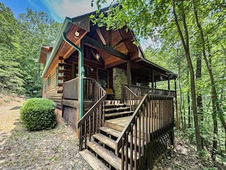 560 Mossy Creek Trail, Murphy, NC 28906