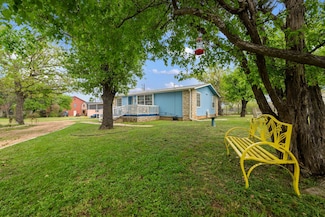 106 Black Rock Dr, Buchanan Dam, TX 78609
