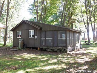 5 Obleman Ln, Richland, NY 13144