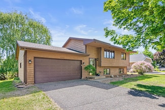 6224 Nathan Ln N, Maple Grove, MN 55369