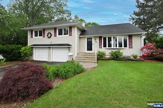 87 Revere Ave, Emerson, NJ 07630