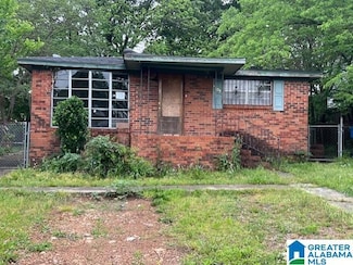 5209 Mcclain St, Brighton, AL 35020