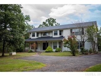 6 Pinecrest Ct, Conway, AR 72032