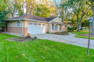 403 S Orchard Dr, Park Forest, IL 60466