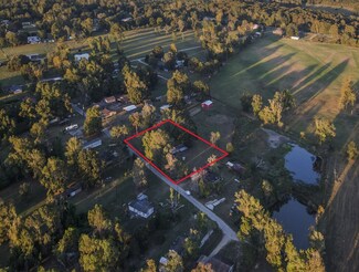 513 County Road 140, Liberty, TX 77575