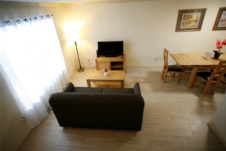 1701 Upland Dr Unit 216, Houston, TX 77043