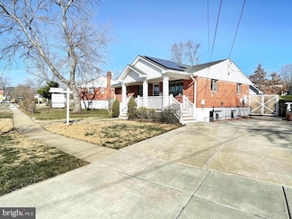 4901 Boiling Brook Pkwy, Rockville, MD 20852