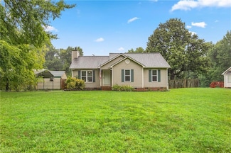 4327 Spoon Loop Rd, Liberty, NC 27298