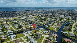 3725 SE 13th Ave, Cape Coral, FL 33904