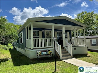 89 Hickory Hills Dr, Bath, PA 18014