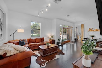 2201 8th Ave S Unit 108, Nashville, TN 37204