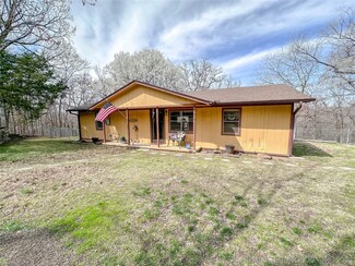 800 N Walnut Creek Dr, Sand Springs, OK 74063