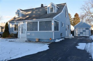 84 Crossfield Rd, Rochester, NY 14609
