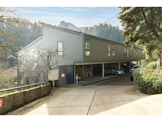 830 SW Broadway Dr Unit 2, Portland, OR 97201