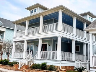 11 Curiosity Ln, Galveston, TX 77554