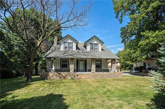 11226 E 15th St S, Independence, MO 64052