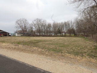 715 W Florence St, Livingston, WI 53554