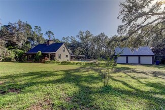 6828 Old Pasco Rd, Wesley Chapel, FL 33544