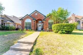 819 Sonora Ct, Grand Prairie, TX 75052