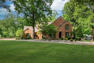101 Oak Dr, Waverly, TN 37185