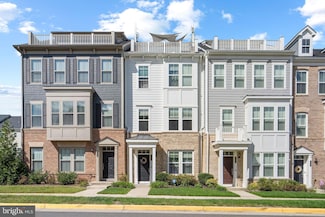 17372 Redshank Rd, Dumfries, VA 22026