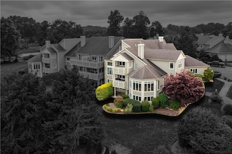 27 Eagle Dr, North Kingstown, RI 02852