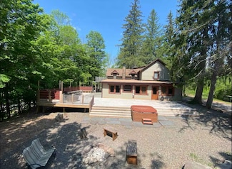 21 Garfield Ave, Lanesville, NY 12450