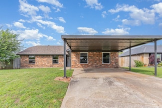 1004 Ranchoak Ct, Yukon, OK 73099