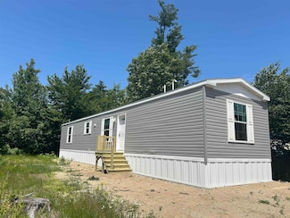 56 Pineland Park Rd, Milton, NH 03851