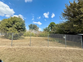 3919 Brook Valley St, Granbury, TX 76048