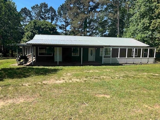 911 Apple Rd, Bonnerdale, AR 71933