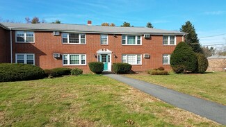 7 Myles Standish Dr Unit 4, Haverhill, MA 01835