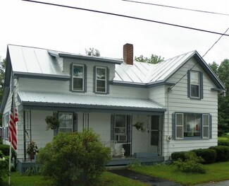 40 Baker St, Bingham, ME 04920