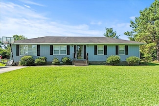 308 Sanders Ct, Mullins, SC 29574