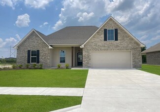 4501 Mimosa Dr, Orange, TX 77630
