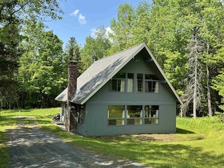5 Blackberry Ln, West Dover, VT 05356