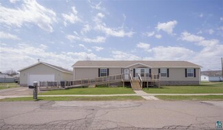 1325 96th Ave W, Duluth, MN 55808
