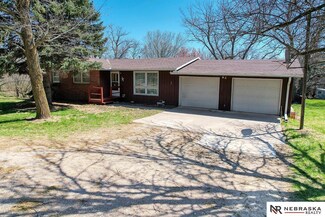 17801 N Ridge Ln, Davey, NE 68336