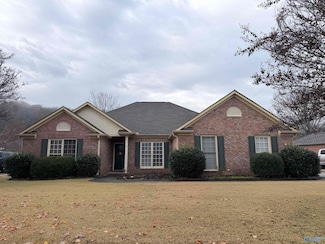 2813 Willowick Trail SE, Owens Cross Roads, AL 35763