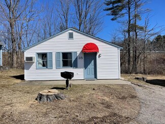 22 Ocean Park Rd Unit 35, Saco, ME 04072