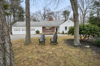 172 Old Farm Rd, Milton, MA 02186