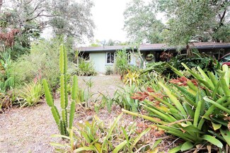 2311 Roselawn Cir, Sarasota, FL 34231